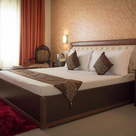 The Baghban Hotel & Resort, Baddi المظهر الخارجي الصورة