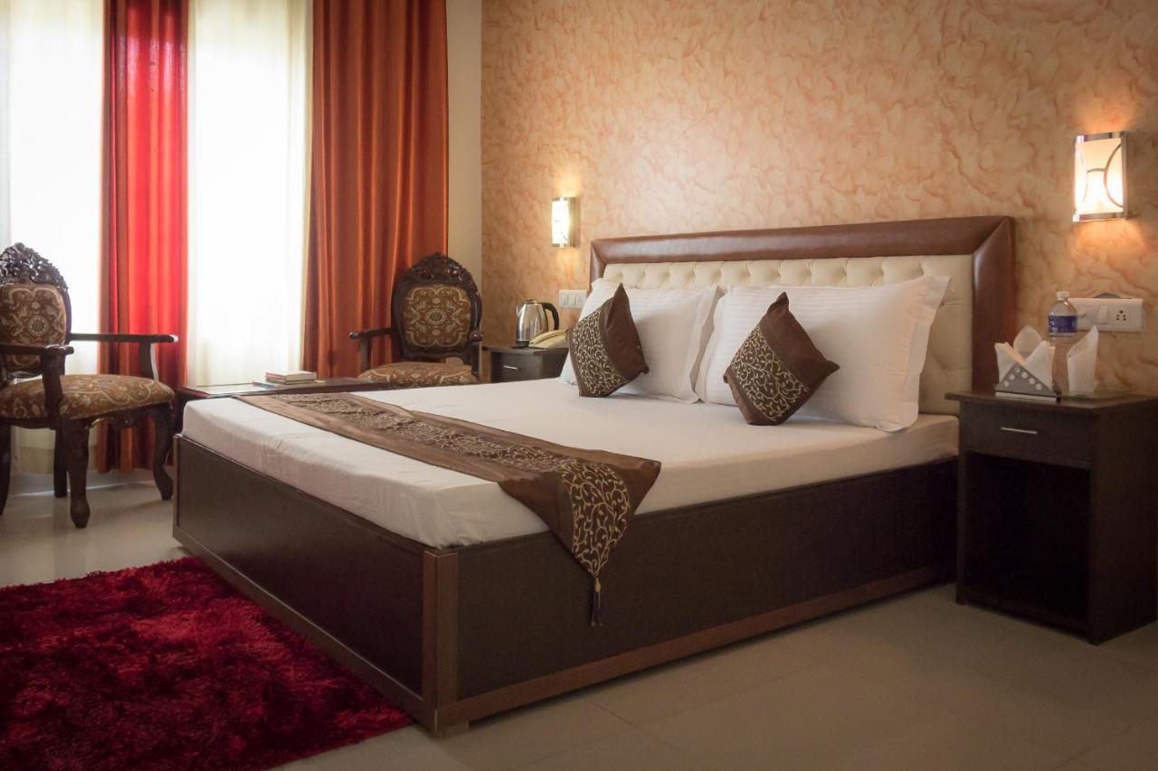 The Baghban Hotel & Resort, Baddi المظهر الخارجي الصورة